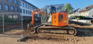 Zaxis 135 US Mobild-Kettenbagger im Einsatz