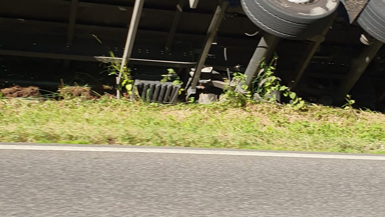 LKW Unfall Landstraße