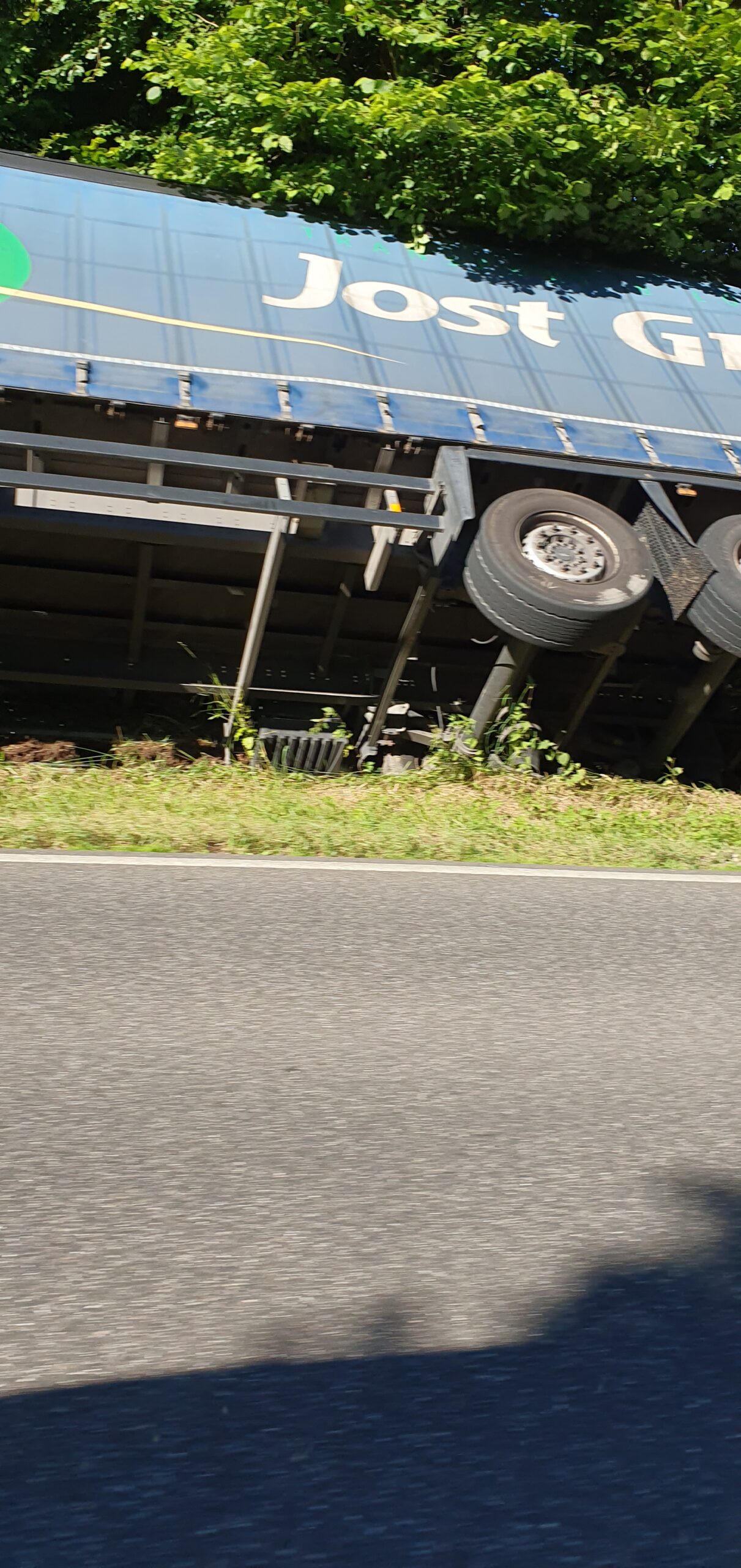 LKW Unfall Landstraße