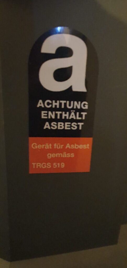 Achtung Asbest!